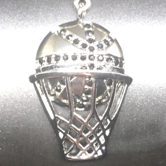 RARE Basketball Fans 🏀 S925 Silver Basketball & Hoop Pendant Unisex Necklace - Picture 4 of 8